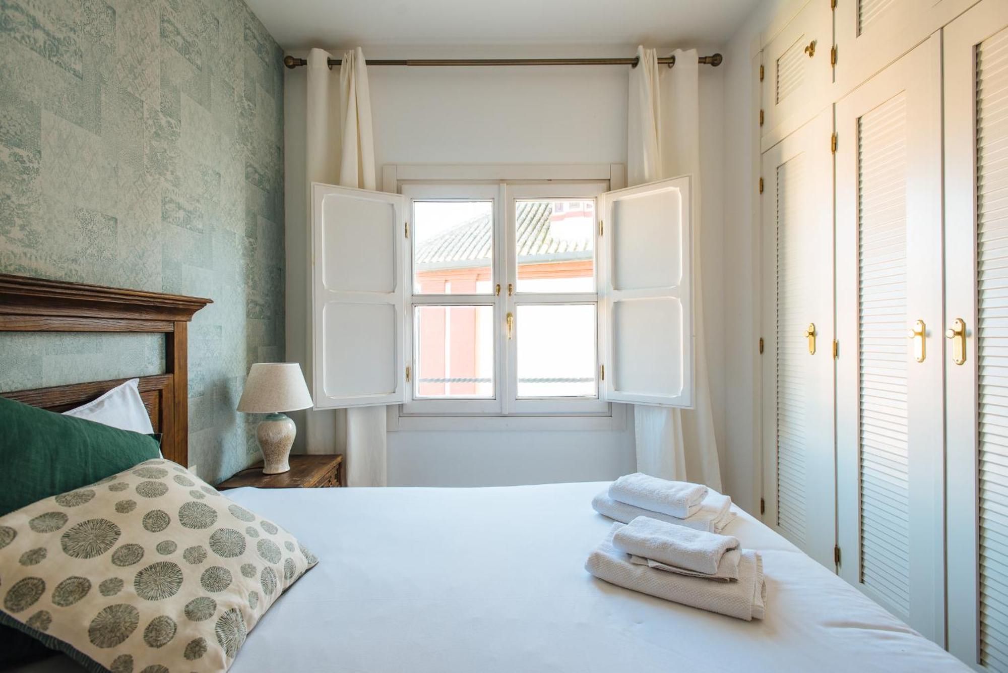 Hostly Orfila 3A-3B Exclusive Penthouse-Center-Fibre-Parking Optional Appartement Sevilla Buitenkant foto