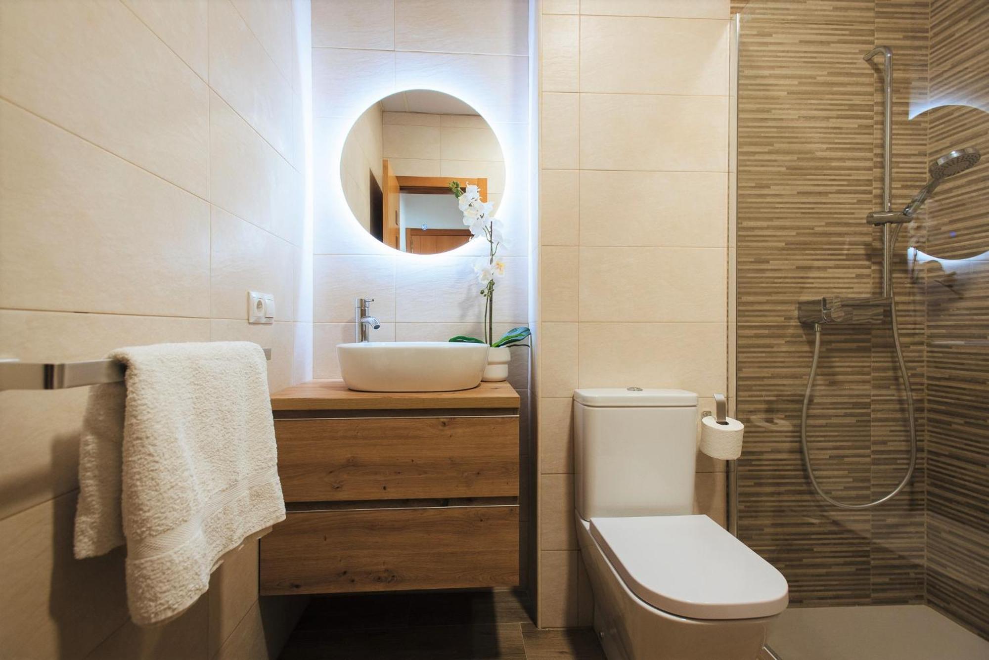 Hostly Orfila 3A-3B Exclusive Penthouse-Center-Fibre-Parking Optional Appartement Sevilla Buitenkant foto
